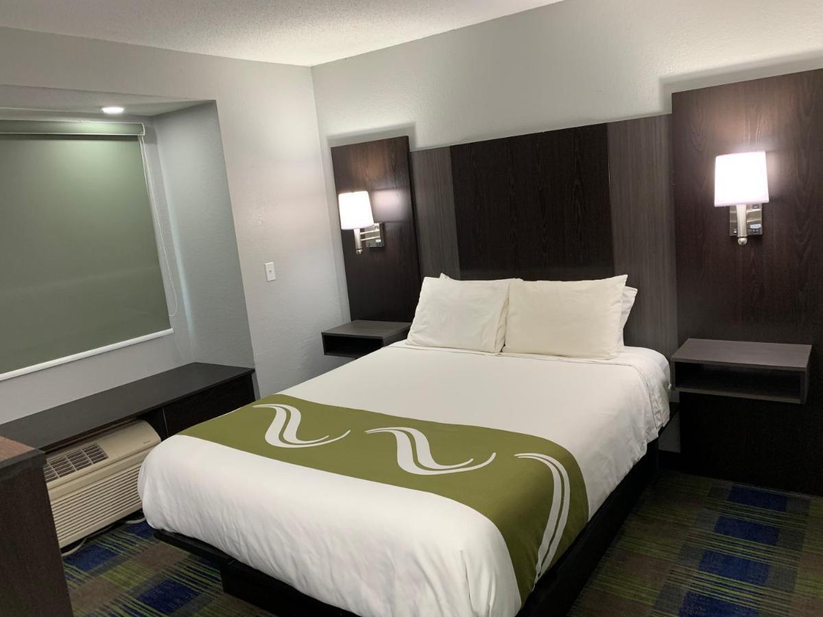 Quality Inn Owatonna Near Medical Center Dış mekan fotoğraf